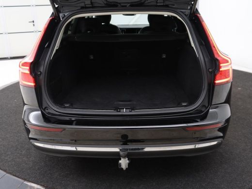 Volvo  V60 2.0 T8 Plug-in AWD Ultimate Bright | Panoramadak | Trekhaak | Leder | Stoelventilatie | 360 Camer... ActivLease financial lease