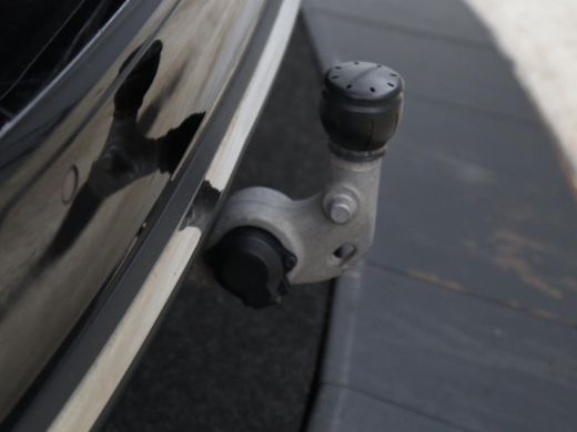 Volvo  V60 2.0 T8 Plug-in AWD Ultimate Bright | Panoramadak | Trekhaak | Leder | Stoelventilatie | 360 Camer... ActivLease financial lease