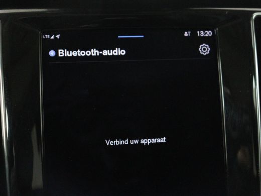 Volvo  V60 2.0 T8 Plug-in AWD Ultimate Bright | Panoramadak | Trekhaak | Leder | Stoelventilatie | 360 Camer... ActivLease financial lease