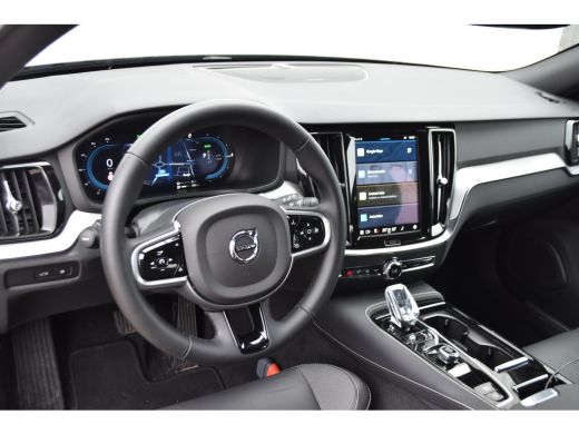 Volvo  V60 T6 Plus Dark | Harman Kardon | BLIS |360Cam | ActivLease financial lease