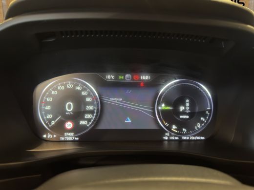 Volvo  XC40 T4 Recharge R-Design Parkeer camera | Parkeer sensoren | Navigatie | Climate control | ActivLease financial lease