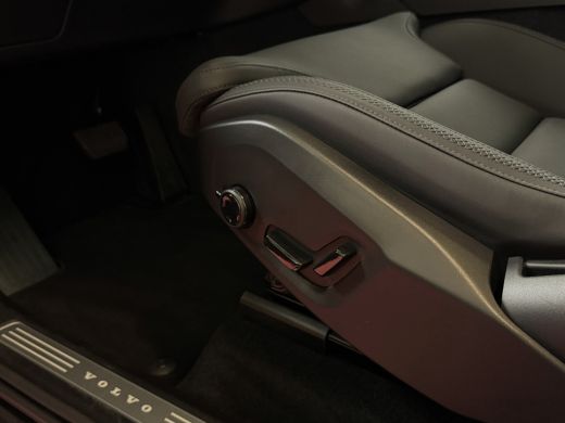 Volvo  XC90 2.0 T8 456PK AWD PLUS DARK PANORAMA 360CAM STOEL/STUUR VERW HARMAN KARDON PHEV PLUG IN HYBRID ActivLease financial lease