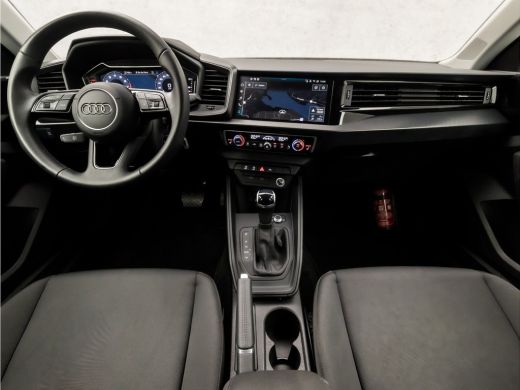 Audi A1 Sportback Sportback 30 TFSI S-Line Sport Automaat (APPLE CARPLAY, GROOT NAVI, CLIMATE, STOELVERWARMING, SPO... ActivLease financial lease