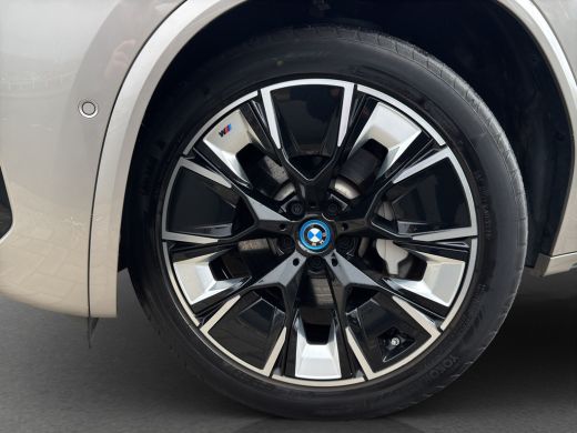 BMW iX3 High Executive 80 kWh | SOH 99% | Pano | HUD | Stuurverwarming | Adap. cruise control | Trekhaak ... ActivLease financial lease