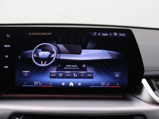 BMW X1 xDrive25e 245PK Aut. M-Sport, Pano-Schuifdak, Keyless, Digital Key, Stoelverwarming, LED verlicht... ActivLease financial lease