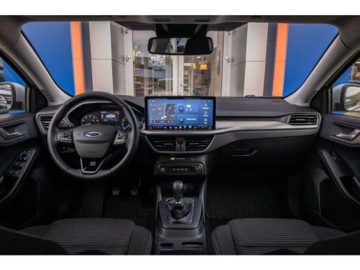 Ford Focus 1.0 EcoBoost Titanium | Apple Carplay/Android auto | Stoel/Stuur verwarming | Navigatiesysteem fu... ActivLease financial lease