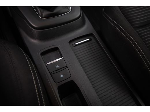 Ford Focus 1.0 EcoBoost Titanium | Apple Carplay/Android auto | Stoel/Stuur verwarming | Navigatiesysteem fu... ActivLease financial lease