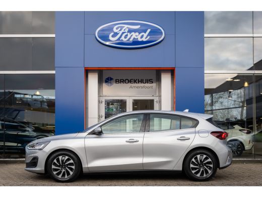 Ford Focus 1.0 EcoBoost Titanium | Apple Carplay/Android auto | Stoel/Stuur verwarming | Navigatiesysteem fu... ActivLease financial lease