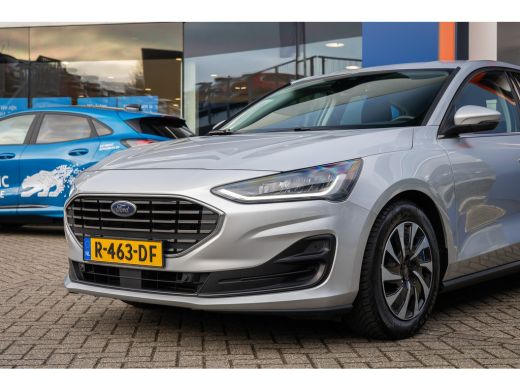 Ford Focus 1.0 EcoBoost Titanium | Apple Carplay/Android auto | Stoel/Stuur verwarming | Navigatiesysteem fu... ActivLease financial lease