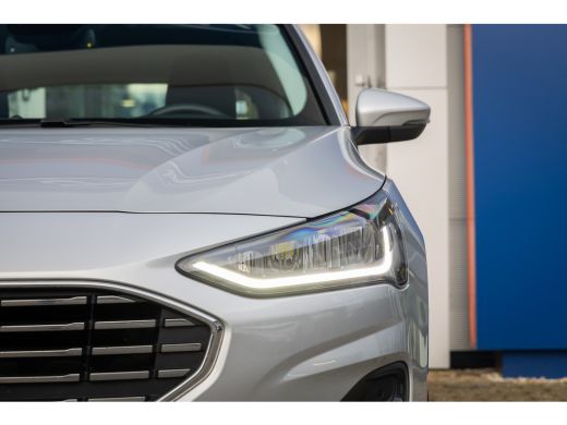 Ford Focus 1.0 EcoBoost Titanium | Apple Carplay/Android auto | Stoel/Stuur verwarming | Navigatiesysteem fu... ActivLease financial lease