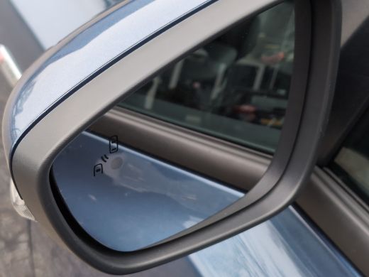 Ford Focus Wagon 2.0 EcoBlue ST Line X | Trekhaak | Adap. Cruise control | Apple Carplay | Winterpack | HUD ... ActivLease financial lease