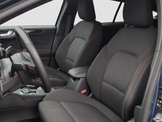 Ford Focus Wagon 2.0 EcoBlue ST Line X | Trekhaak | Adap. Cruise control | Apple Carplay | Winterpack | HUD ... ActivLease financial lease