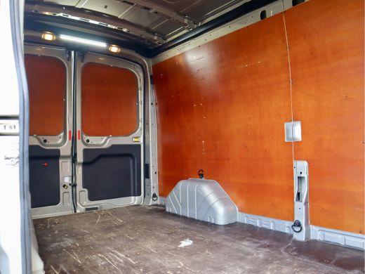 Ford Transit 330 2.0 TDCI AUTOMAAT L3H2 Trend ActivLease financial lease