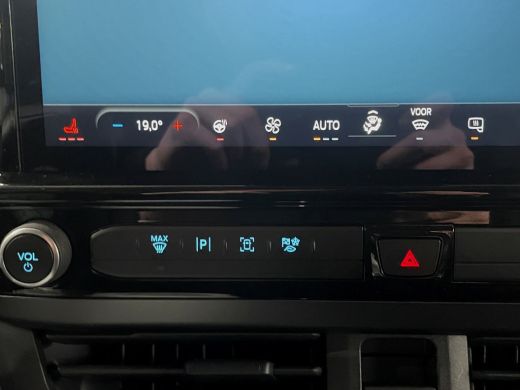 Ford Transit Custom 320 2.5 PHEV L2H1 MS-RT DC 233PK 2 Elektrische schuifdeuren | Inklapbare trekhaak | Stuurwielverw... ActivLease financial lease