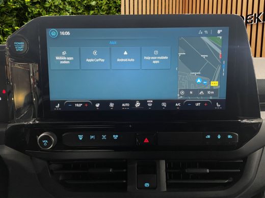 Ford Transit Custom 320 2.5 PHEV L2H1 MS-RT DC 233PK 2 Elektrische schuifdeuren | Inklapbare trekhaak | Stuurwielverw... ActivLease financial lease