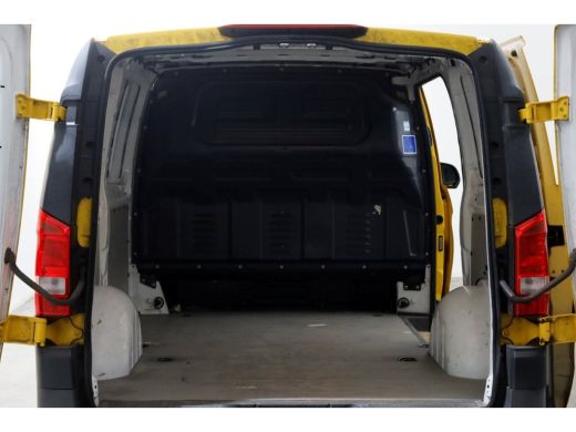 Mercedes-Benz eVito Lang 41 kWh Airco/Camera SOH 91,4% 12-2020 ActivLease financial lease