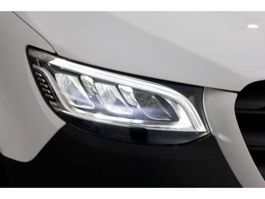 Mercedes-Benz Sprinter 316 CDI 163pk RWD L2H2 7G Automaat LED/ACC/Camera 03-2020 ActivLease financial lease