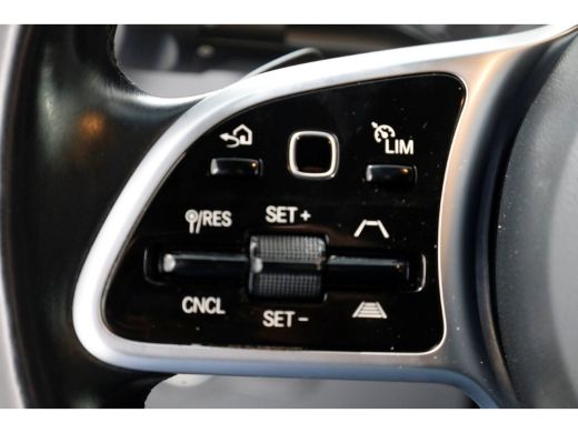 Mercedes-Benz Sprinter 316 CDI 163pk RWD L2H2 7G Automaat LED/ACC/Camera 03-2020 ActivLease financial lease