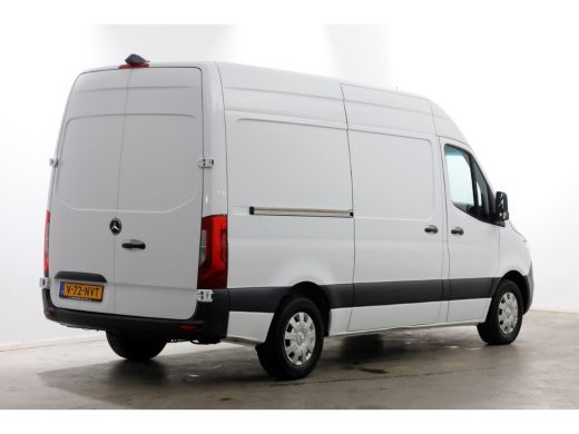 Mercedes-Benz Sprinter 316 CDI 163pk RWD L2H2 7G Automaat LED/ACC/Camera 03-2020 ActivLease financial lease