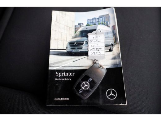 Mercedes-Benz Sprinter 316 CDI 163pk RWD L2H2 7G Automaat LED/ACC/Camera 03-2020 ActivLease financial lease