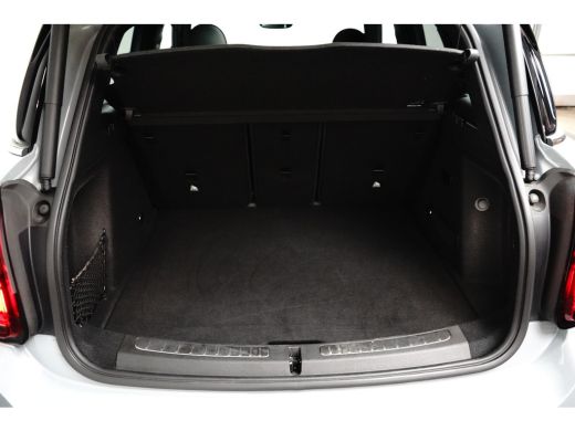 Mini Countryman 1.5 Cooper S E ALL4 Chili | Achterbank in delen neerklapbaar | Achteruitrijcamera | Apple Carplay... ActivLease financial lease