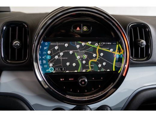 Mini Countryman 1.5 Cooper S E ALL4 Chili | Achterbank in delen neerklapbaar | Achteruitrijcamera | Apple Carplay... ActivLease financial lease