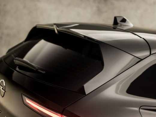 Opel Astra 1.2 Sport (APPLE CARPLAY, GROOT NAVI, GETINT GLAS, PARKEERSENSOREN, SPORTSTOELEN, CRUISE, ARMSTEU... ActivLease financial lease