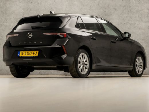 Opel Astra 1.2 Sport (APPLE CARPLAY, GROOT NAVI, GETINT GLAS, PARKEERSENSOREN, SPORTSTOELEN, CRUISE, ARMSTEU... ActivLease financial lease