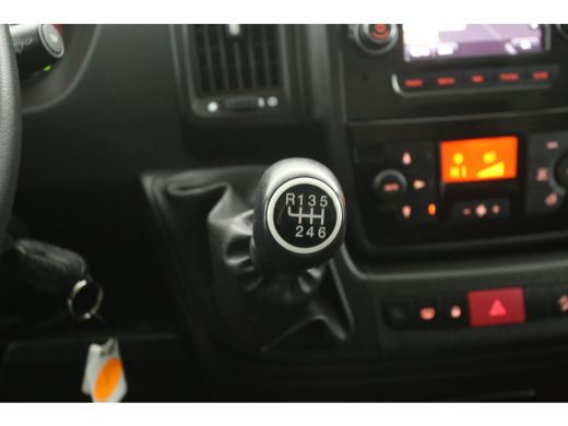 Peugeot Boxer 2.2 BlueHDi 165PK L2H2 | 3000KG Trekgew. | Airco | Cruise | Camera | Navi | Trekhaak | 2xSchuifdeur ActivLease financial lease