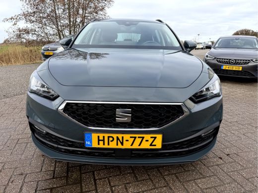 Seat Leon Sportstourer 1.5 TSI Style Business Intense Camera, App Connect, Led ActivLease financial lease