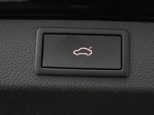 Skoda Karoq 1.5 TSI Sportline | Panoramadak | Stoelverwarming | Virtual Cockpit | Adaptive cruise | Canton Au... ActivLease financial lease