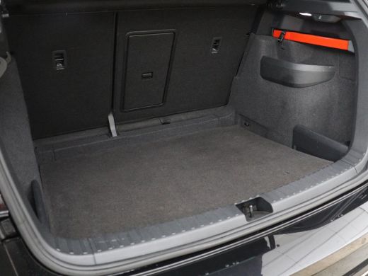 Skoda Karoq 1.5 TSI Sportline | Panoramadak | Stoelverwarming | Virtual Cockpit | Adaptive cruise | Canton Au... ActivLease financial lease