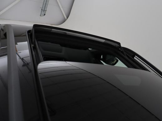 Skoda Karoq 1.5 TSI Sportline | Panoramadak | Stoelverwarming | Virtual Cockpit | Adaptive cruise | Canton Au... ActivLease financial lease