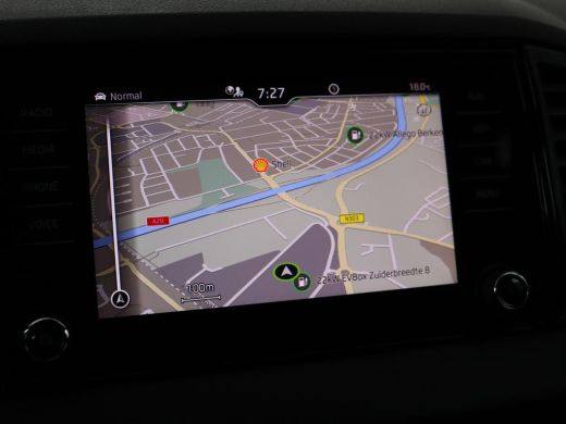 Skoda Karoq 1.5 TSI Sportline | Panoramadak | Stoelverwarming | Virtual Cockpit | Adaptive cruise | Canton Au... ActivLease financial lease