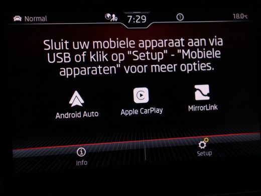 Skoda Karoq 1.5 TSI Sportline | Panoramadak | Stoelverwarming | Virtual Cockpit | Adaptive cruise | Canton Au... ActivLease financial lease