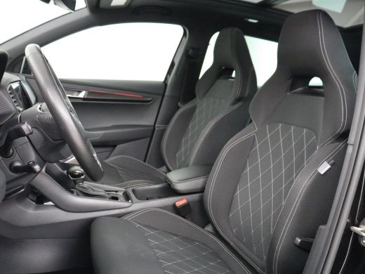 Skoda Karoq 1.5 TSI Sportline | Panoramadak | Stoelverwarming | Virtual Cockpit | Adaptive cruise | Canton Au... ActivLease financial lease