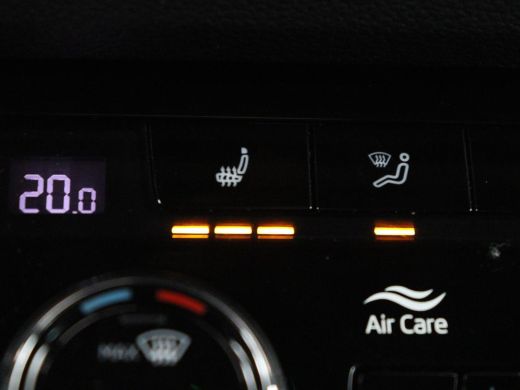 Skoda Karoq 1.5 TSI Sportline | Panoramadak | Stoelverwarming | Virtual Cockpit | Adaptive cruise | Canton Au... ActivLease financial lease