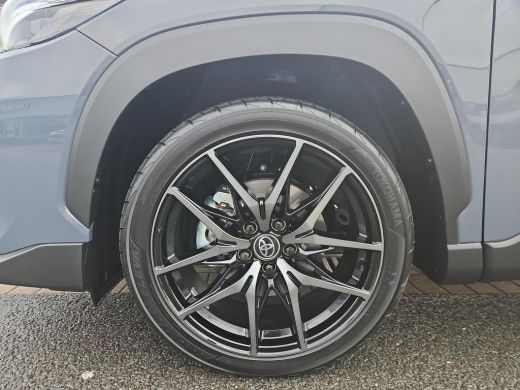 Toyota Corolla Cross Hybrid 180 GR Sport ActivLease financial lease