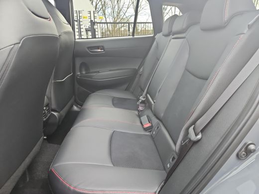 Toyota Corolla Cross Hybrid 180 GR Sport ActivLease financial lease