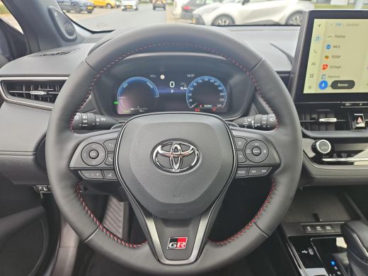 Toyota Corolla Cross Hybrid 180 GR Sport ActivLease financial lease