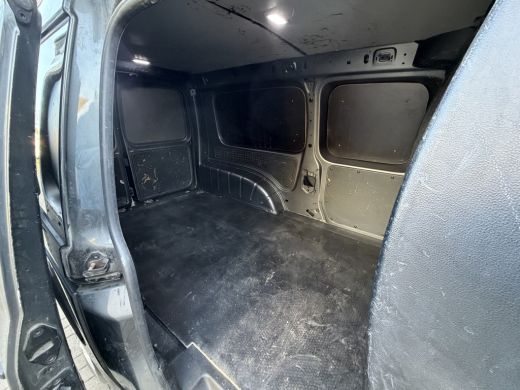 Volkswagen Caddy 2.0 TDI L2H1 Euro 6 BMT Maxi Trekhaak/Airco ActivLease financial lease