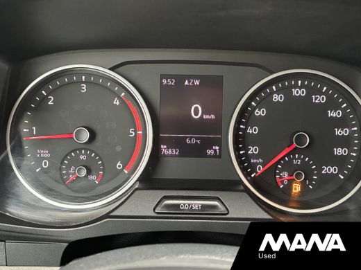 Volkswagen Crafter 2.0TDI 177PK Bakwagen Laadklep 750kg Lat om Lat Trekhaak Zijdeur Lederen bekleding Airco ActivLease financial lease