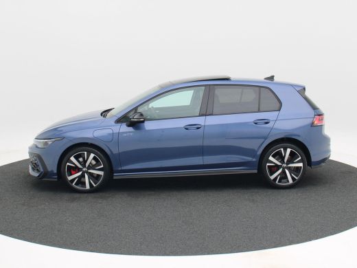 Volkswagen Golf 1.5 TSi 272 Pk Automaat eHybrid GTE | Panoramadak | Matrix LED | Head-Up Display | Stoel- & Stuur... ActivLease financial lease