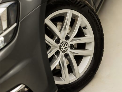 Volkswagen Golf Variant 1.5 TSI Comfortline Automaat (APPLE CARPLAY, GROOT NAVI, CAMERA, CLIMATE, STOELVERWARMING... ActivLease financial lease