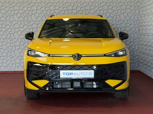 Volkswagen T-Roc 1.5 eTsi R-LINE EDITION BLACK STYLE 19''LMV IQ LED/GRIL/LOGO STOEL/STUUR.VERW ELEK.KLEP 2026 ActivLease financial lease