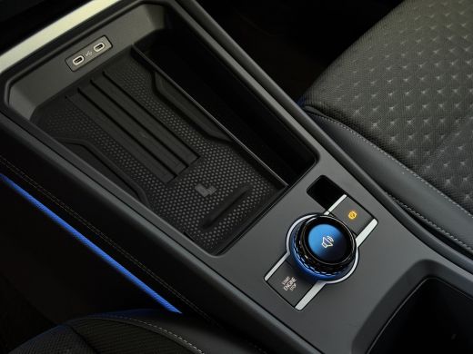 Volkswagen T-Roc 1.5 eTsi 150PK R-LINE EDITION BLACK STYLE IQ LED/GRIL/LOGO STOEL/STUUR.VERW ELEK.KLEP 2026 ActivLease financial lease