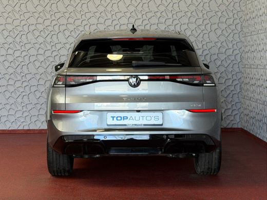 Volkswagen T-Roc 1.5 eTsi 150PK R-LINE EDITION BLACK STYLE IQ LED/GRIL/LOGO STOEL/STUUR.VERW ELEK.KLEP 2026 ActivLease financial lease