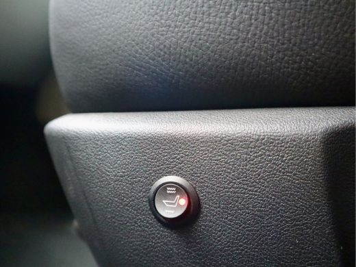 Volkswagen Transporter 2.0 TDI 4 MOTION BULLI DSG LUXE DUBBELE CABINE ActivLease financial lease