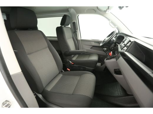 Volkswagen Transporter 2.0 TDI T6.1 150PK L2H1 | Dubbele Cabine | Airco | Camera | Cruise | Carplay | Stoelverw. ActivLease financial lease