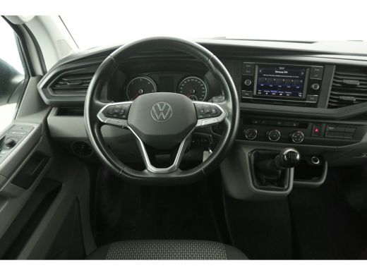 Volkswagen Transporter 2.0 TDI T6.1 150PK L2H1 | Dubbele Cabine | Airco | Camera | Cruise | Carplay | Stoelverw. ActivLease financial lease